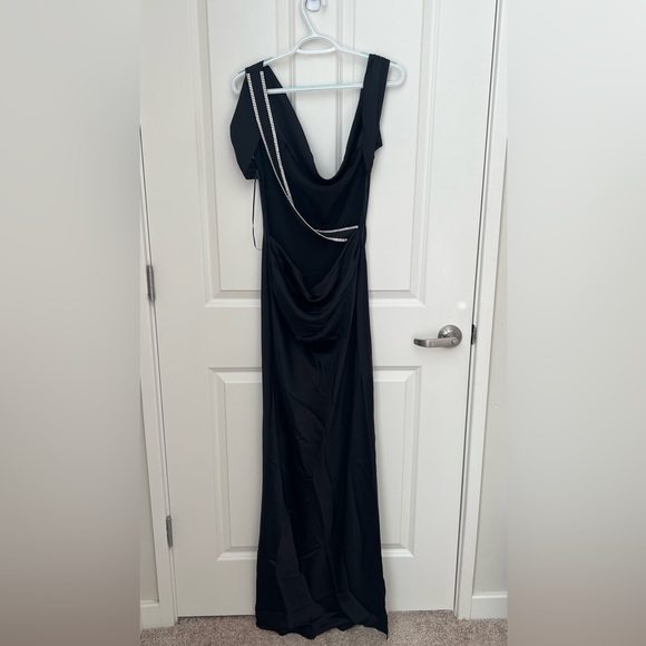 NWT MICHAEL COSTELLO X REVOLVE DANI GOWN IN BLACK Michael Costello - Picture 6 of 10